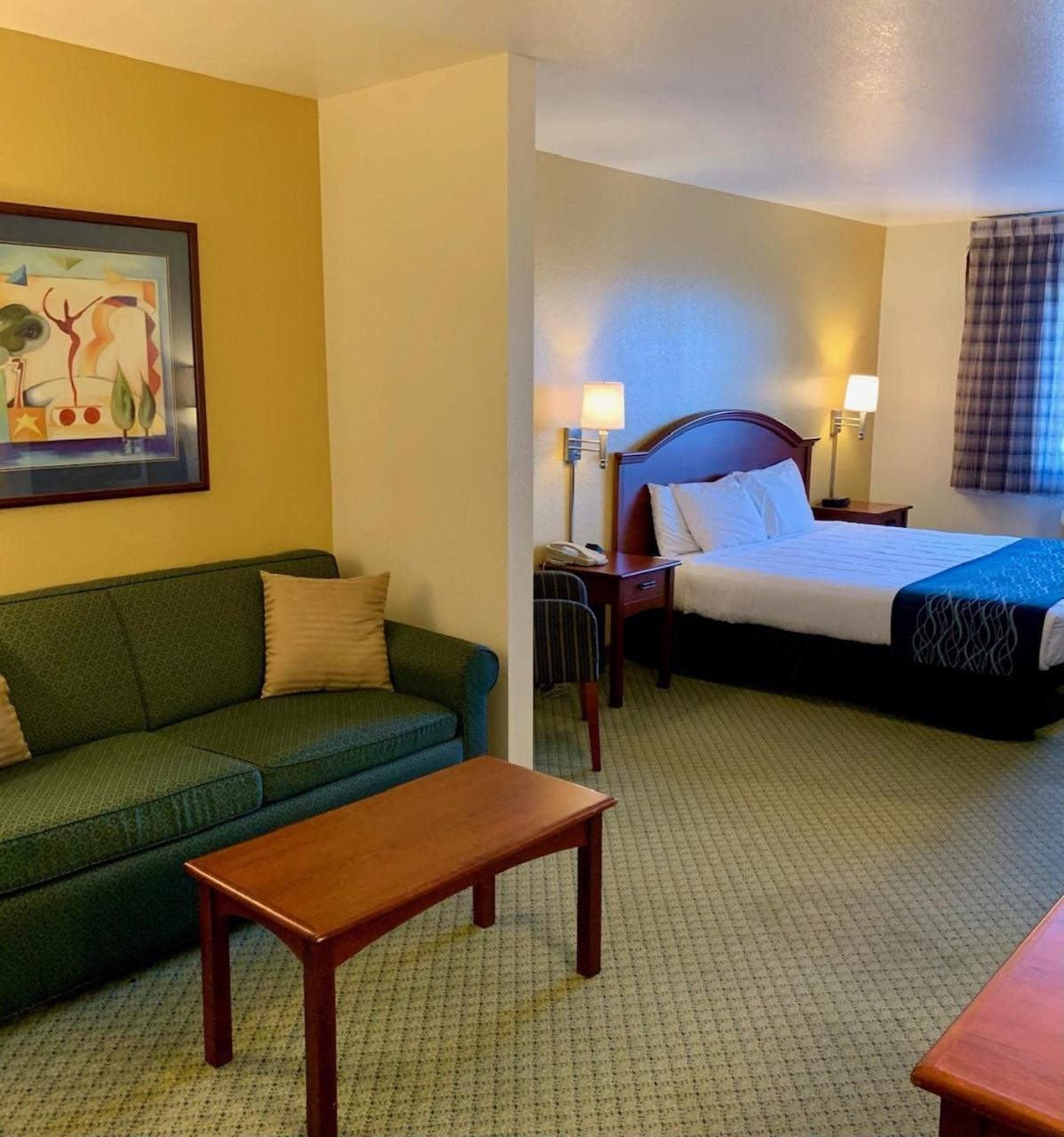 Grandstay Hotel & Suites Becker מראה חיצוני תמונה