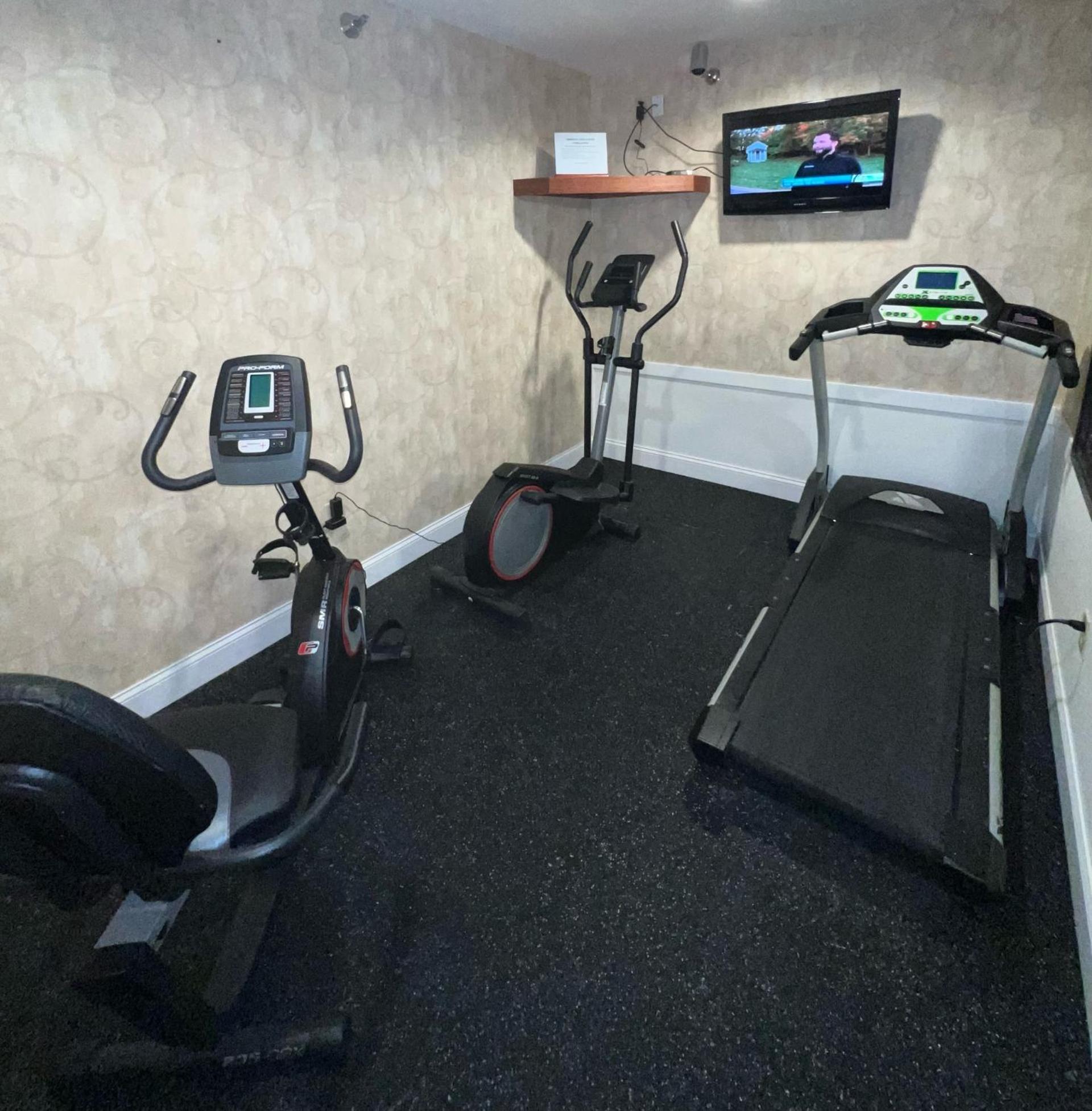 Grandstay Hotel & Suites Becker מראה חיצוני תמונה